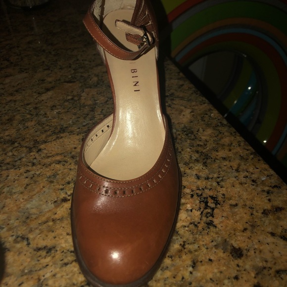 Gianni Bini Shoes - Gianni Bini Wedges💕